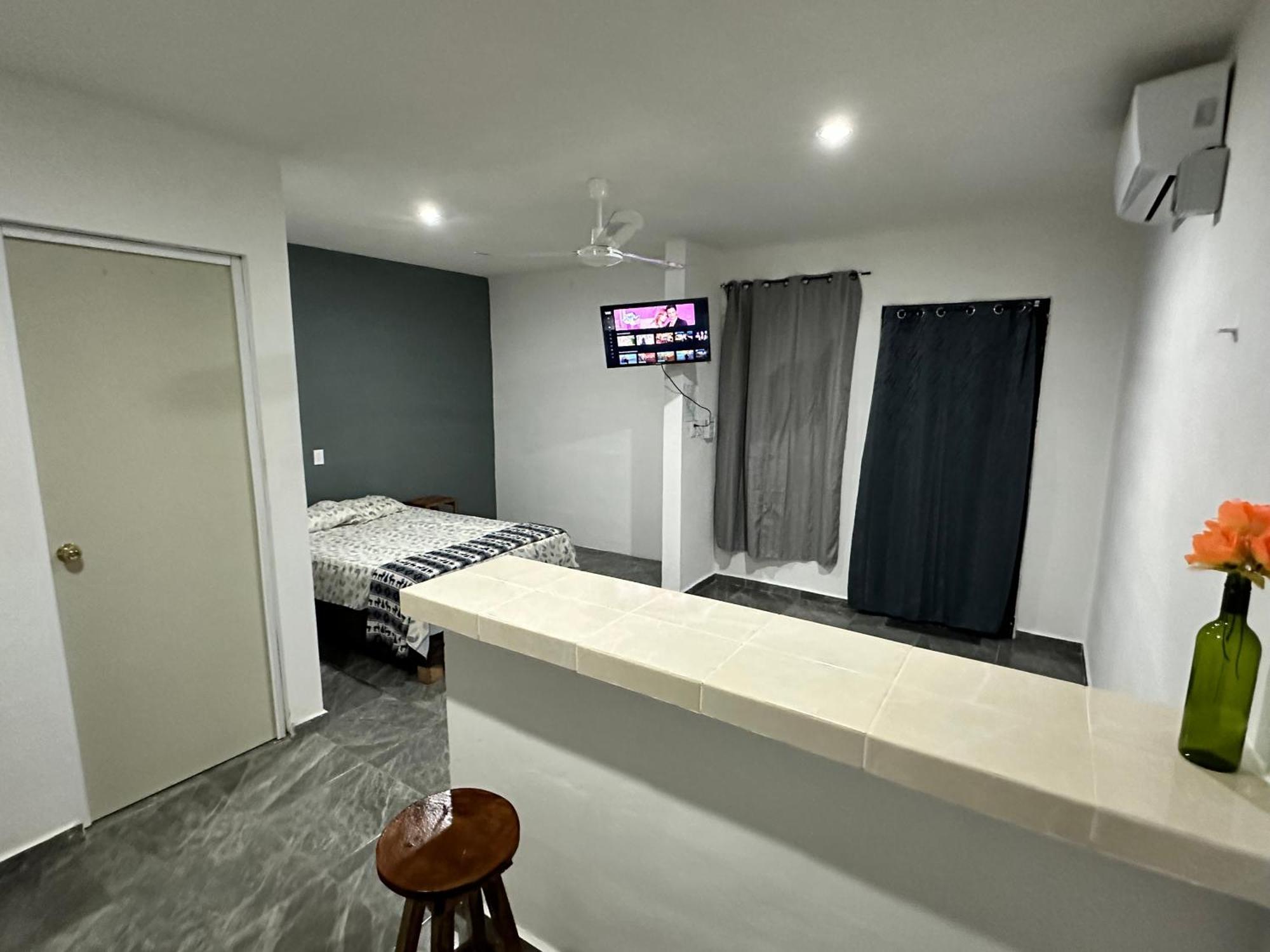 Departamento 48 Street Apartment วัลลาโดลิด ภายนอก รูปภาพ